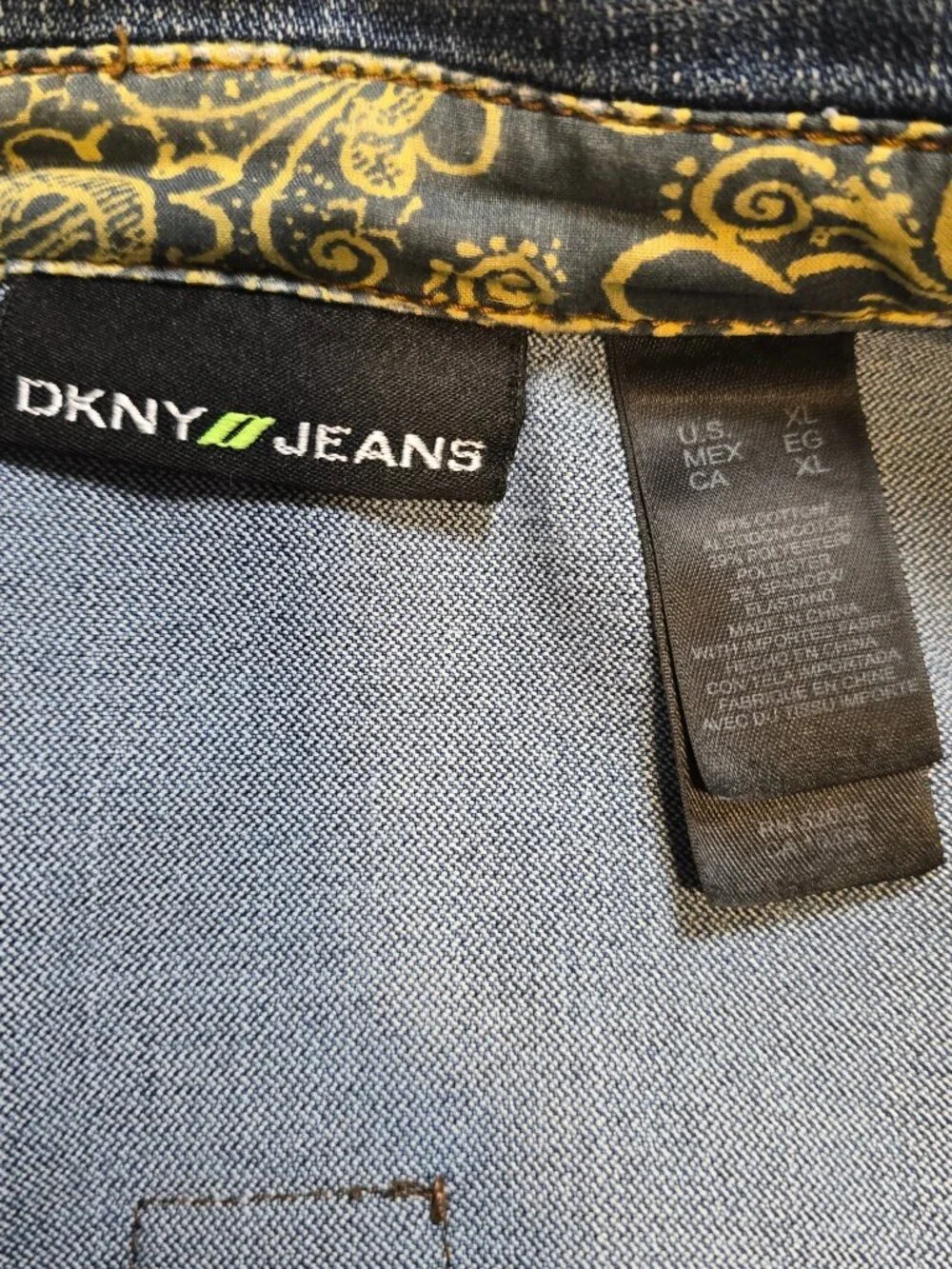 DKNY Jeans Vintage YSK Medium Wash Denim Jacket XL - Picture 10 of 12